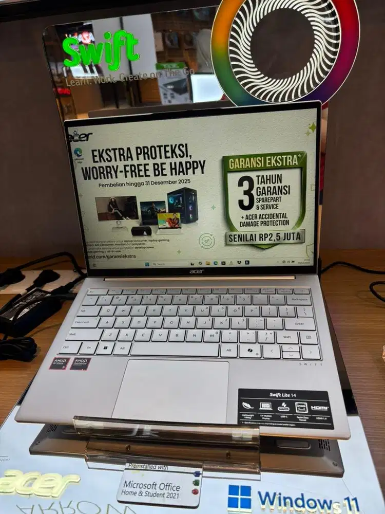 CICILAN LAPTOP ACER ASPIRE SWIFT 14 512 Gb PROMO BUNGA RINGAN