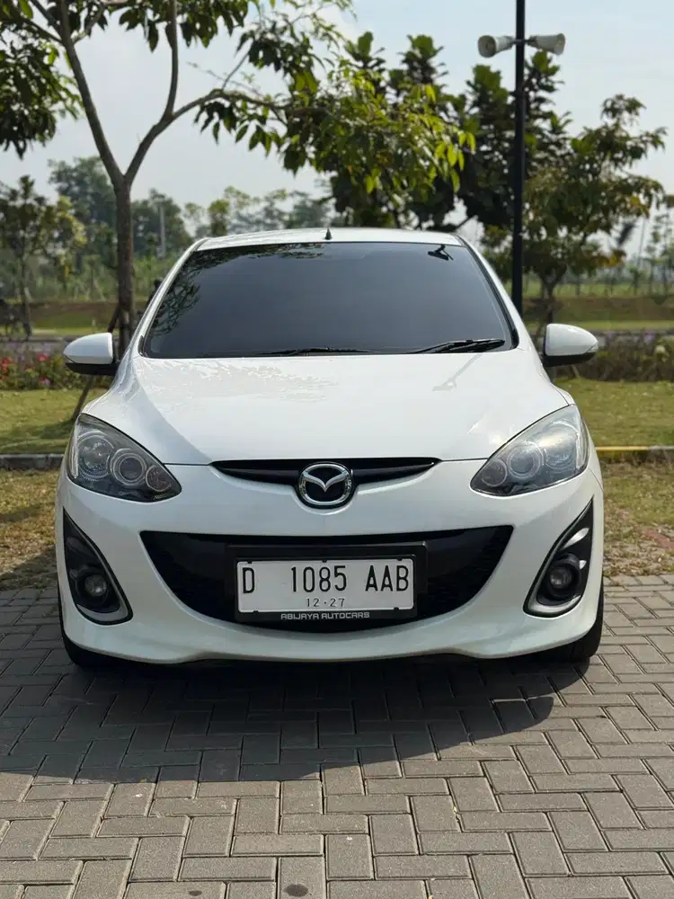 Antik Mazda 2 Rz At 2012