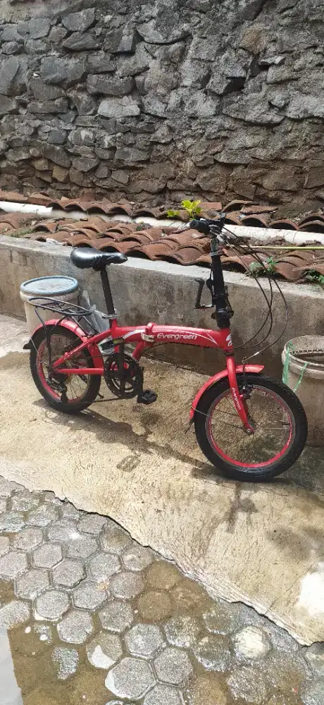 Sepeda Lipat Evergreen