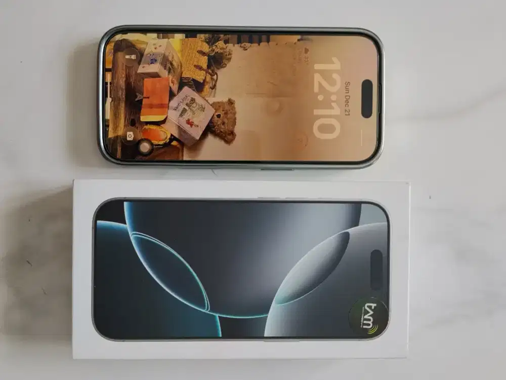 iPhone 16 PRO 256gb White Titanium Mulus seperti baru TAM indo resmi