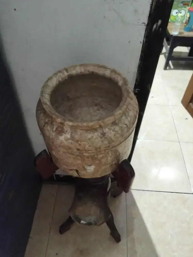 Gucci galon bekas masih layak pakai