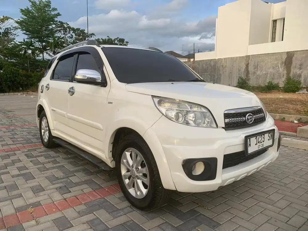 TERIOS TX ADVENTURE MATIC 2011