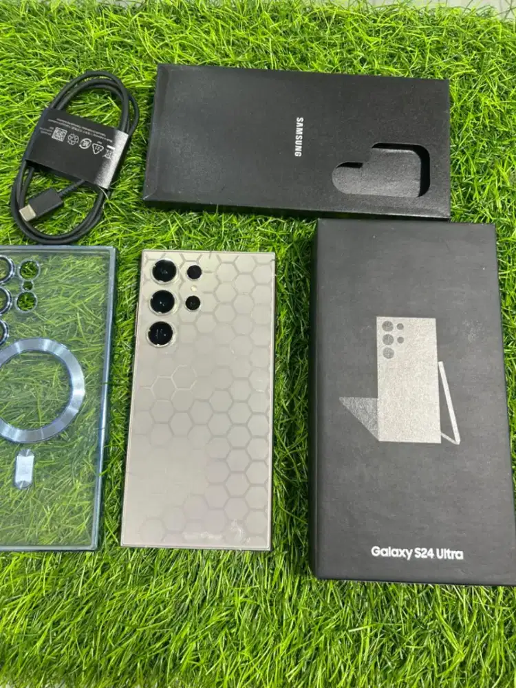 Samsung S24ultra 12/512gb
Mulus body 98%
Nominus
Fullset