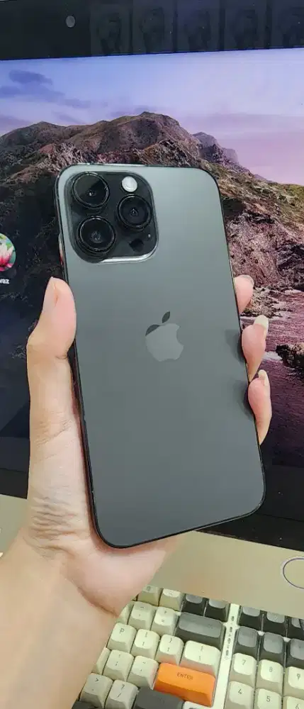 Iphone 14 promax 512 black 
Inter beaCukai