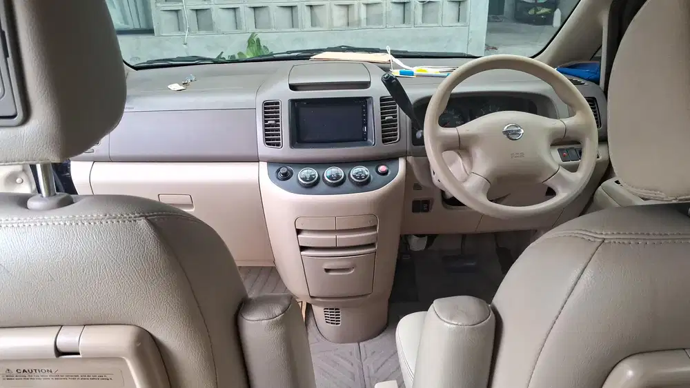 Nissan Serena 2012 Bensin