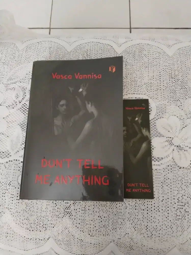 Buku Novel Judulnya Don't tell me anything