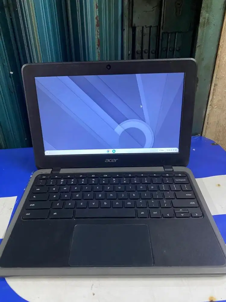 Notebok acer crombookc733