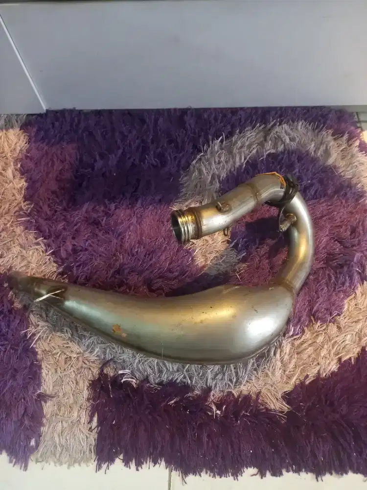 Knalpot ktm 250 2tak bekas spt baru