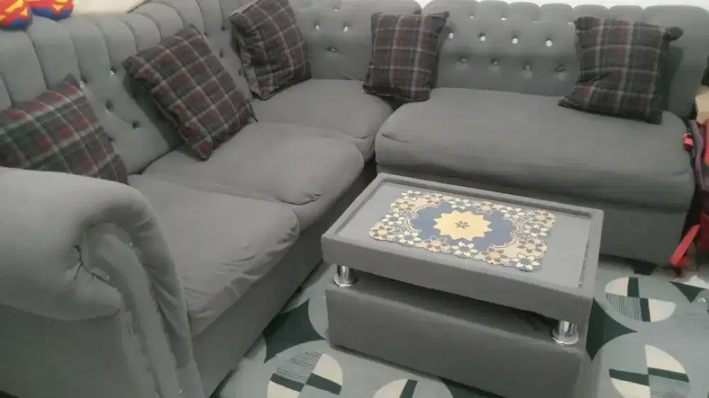 Dijual sofa warna abu abu