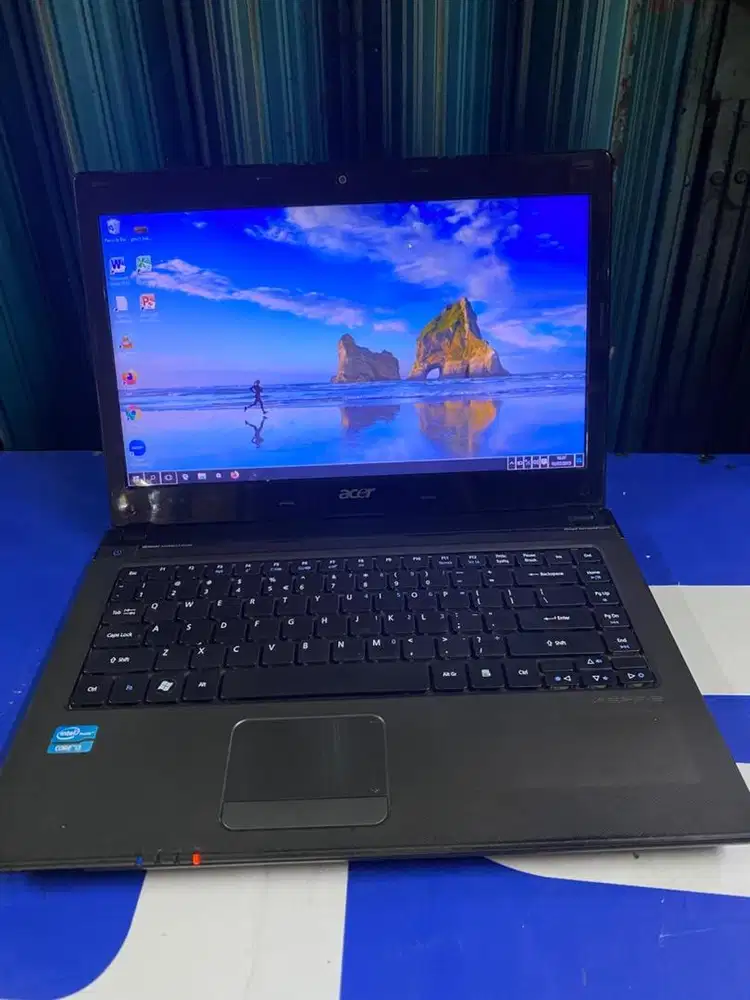 Laptop acer 4750