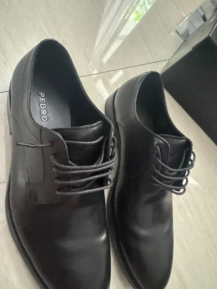 Preloved Sepatu Pantofel Pedro Black Original