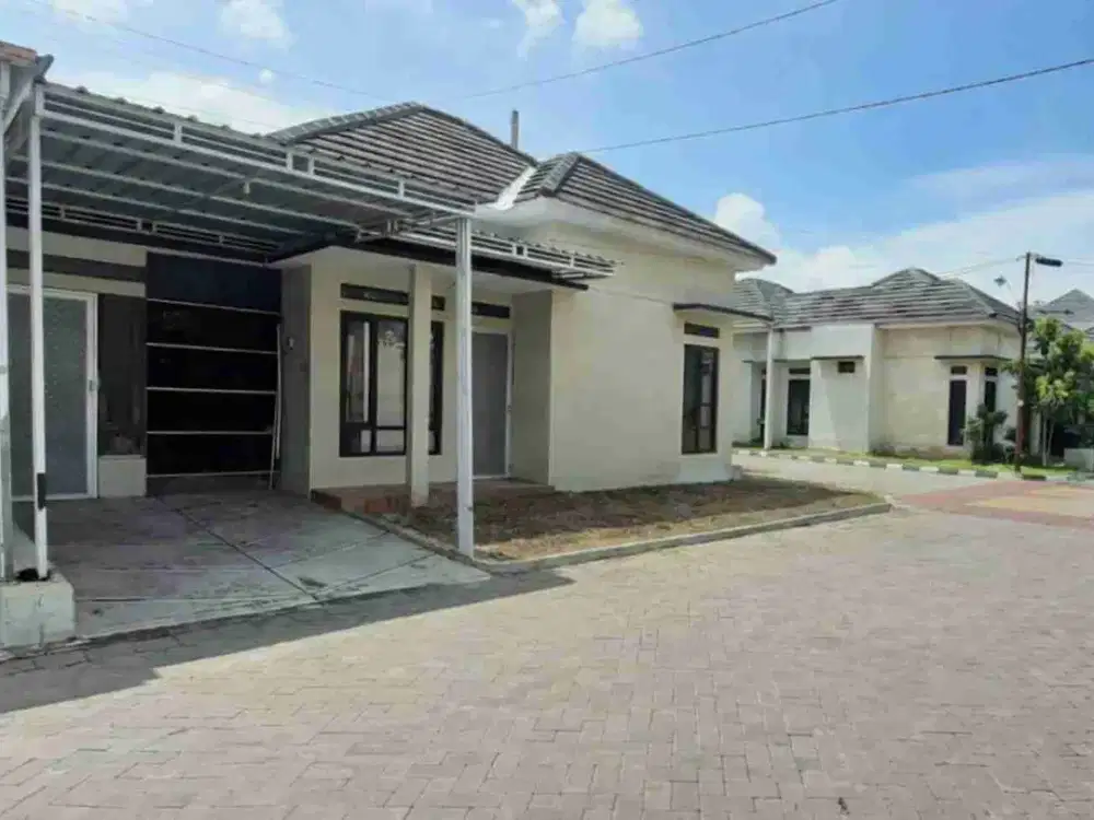 Di sewakan murah nyaman di Gentan