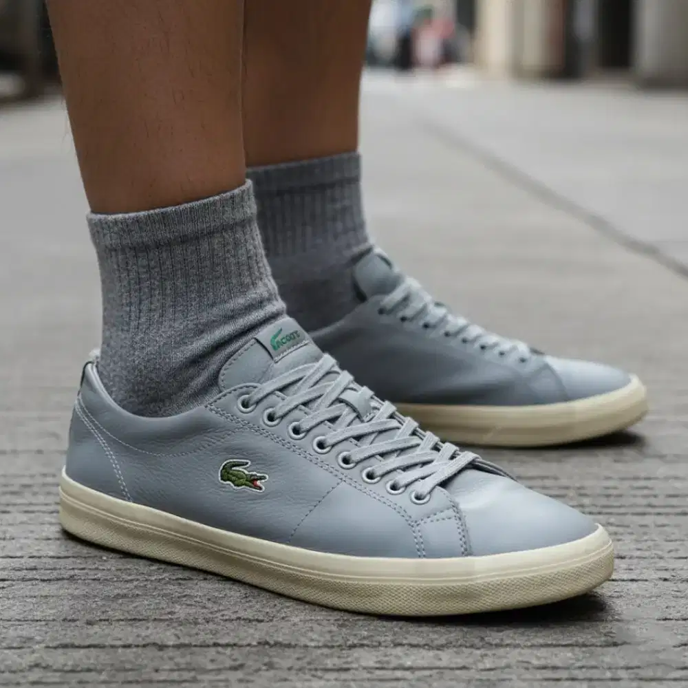 Sepatu Lacoste Leather Size 43cm