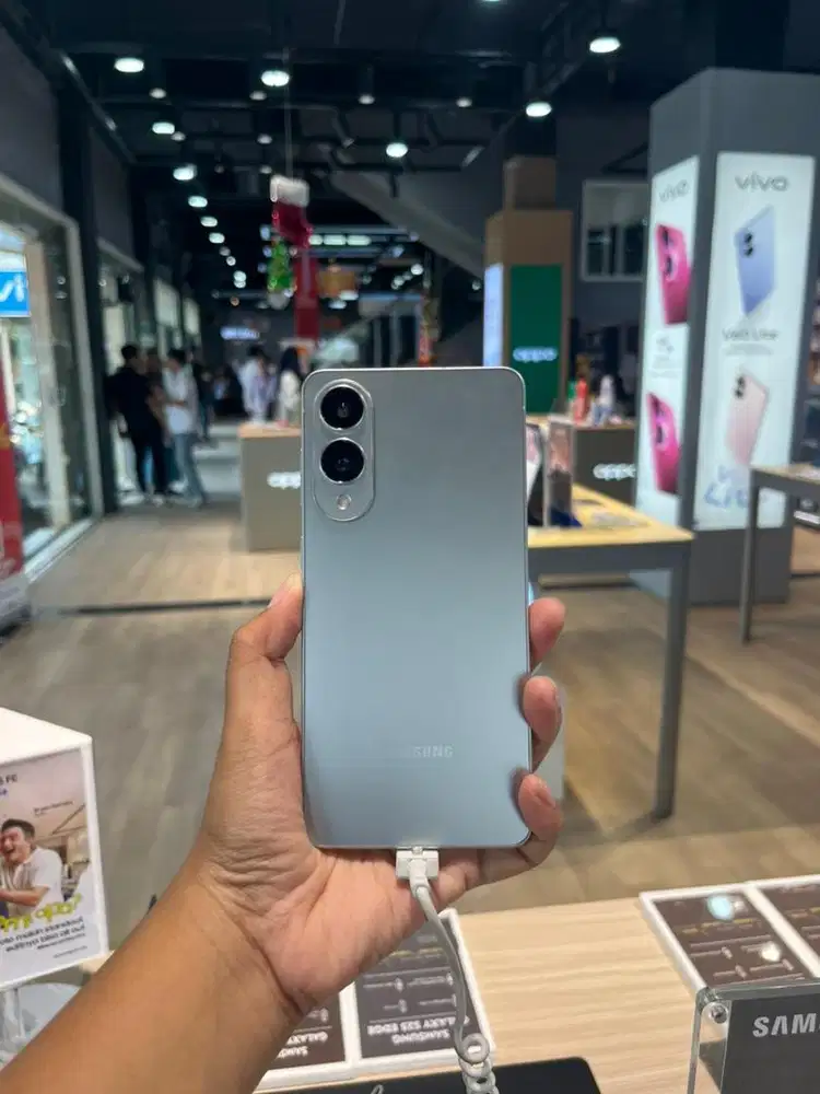 SAMSUNG GALAXY S25 EDGE