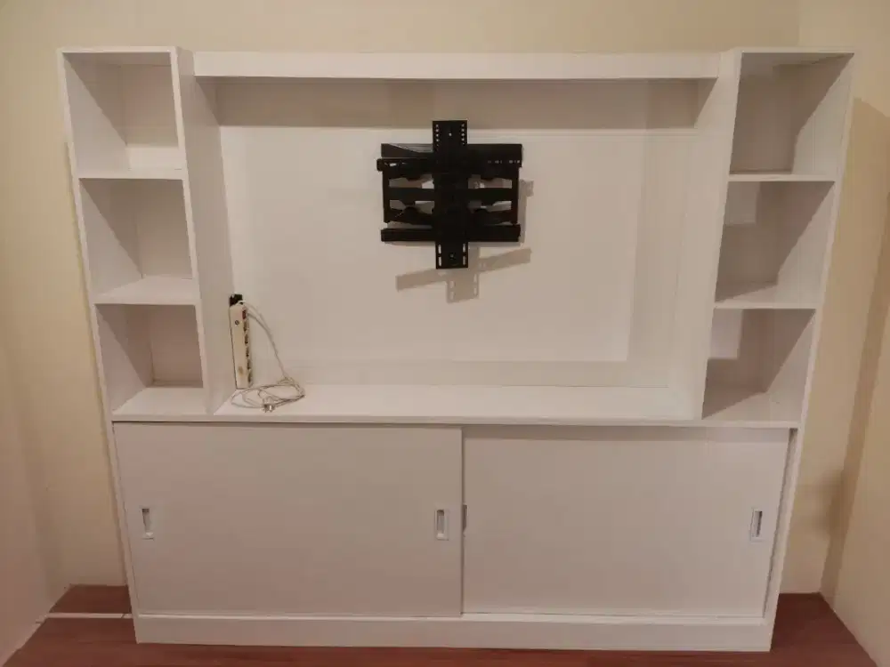 Borongan pindahan Dipan, Kasur, buvet