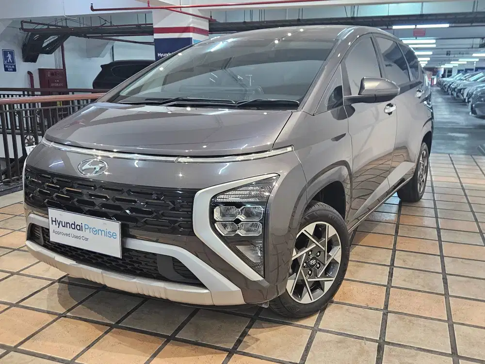 2022 Hyundai Stargazer Style AT