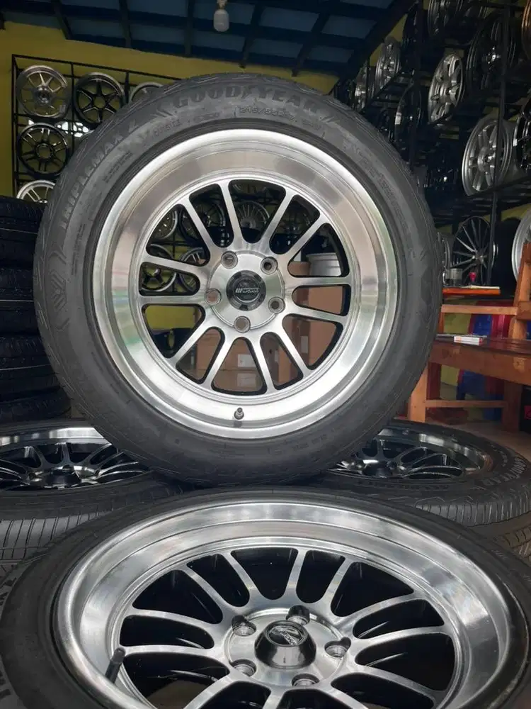 VELG WORK R17x8/9 H5x114,3 INNOVA,RUSH,TERIOS,CIVIC,JUKE,CRV,ACCORD