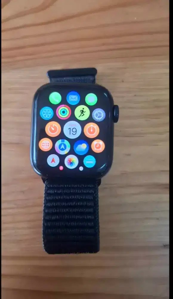 Apple Watch Series 7 (41mm)