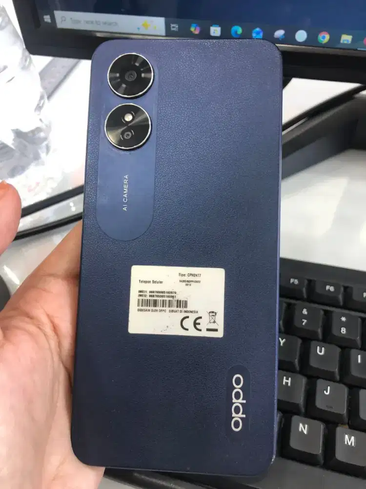 Dijual hp , no minus kotak ada dan charger nya