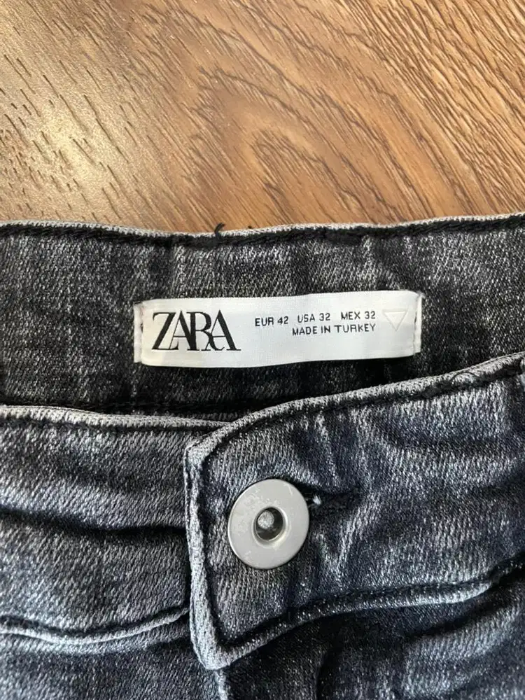 Preloved Zara jeans man