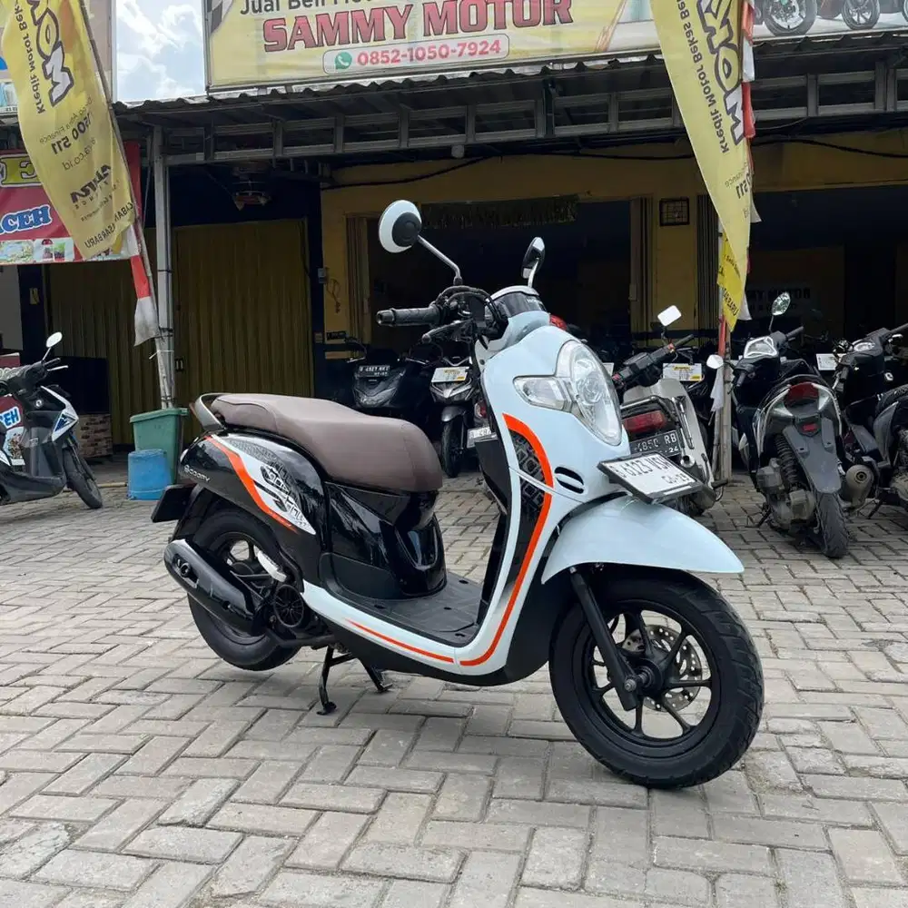HONDA SCOOPY ESP 2019