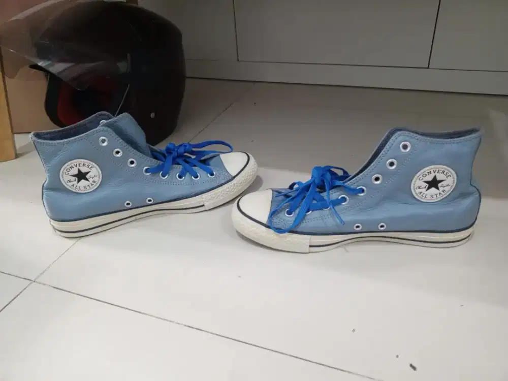 Dijual Sepatu Converse