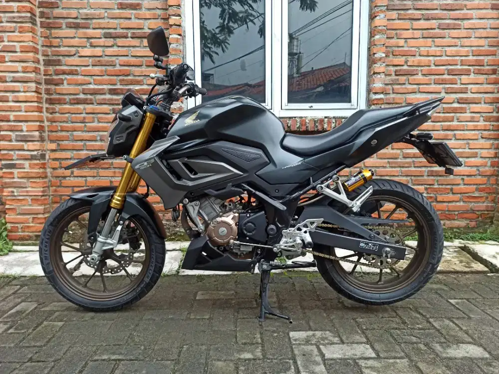 Honda CB 150R SE 2022/2023 Km Low Gress Pajak Hidup Panjang