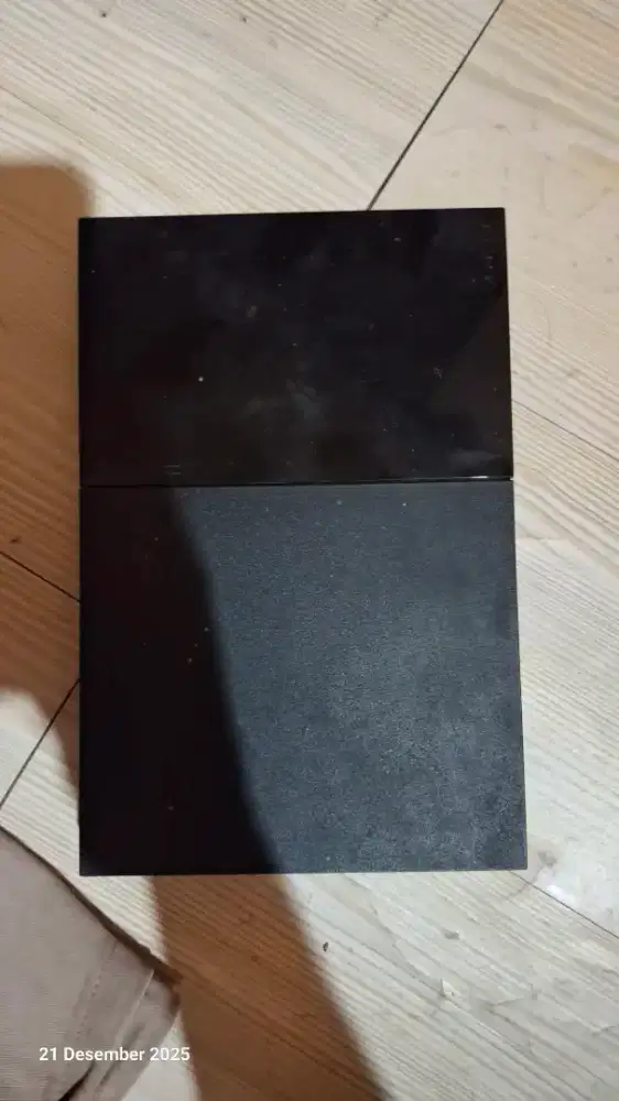 Ps 2 slim nggak ada stick nya