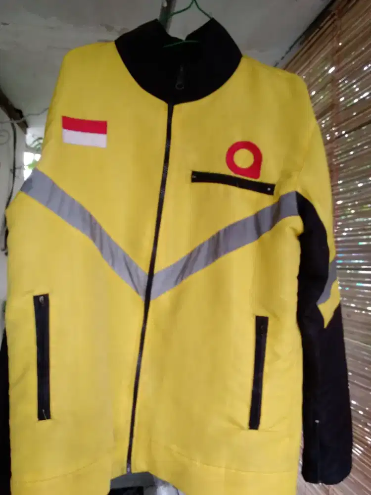 Jaket lengan panjang