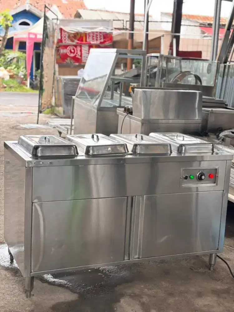 Bain Marie 
4 pan plus tutup
Ukuran 140x70x85

Harga 4.200.000