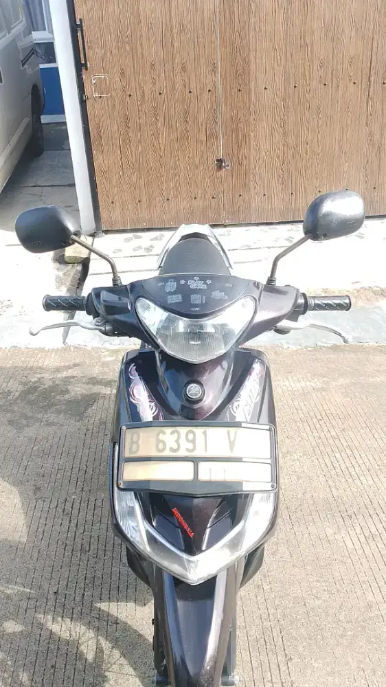 Mio tahun 2011 pajak idup ss lengkap