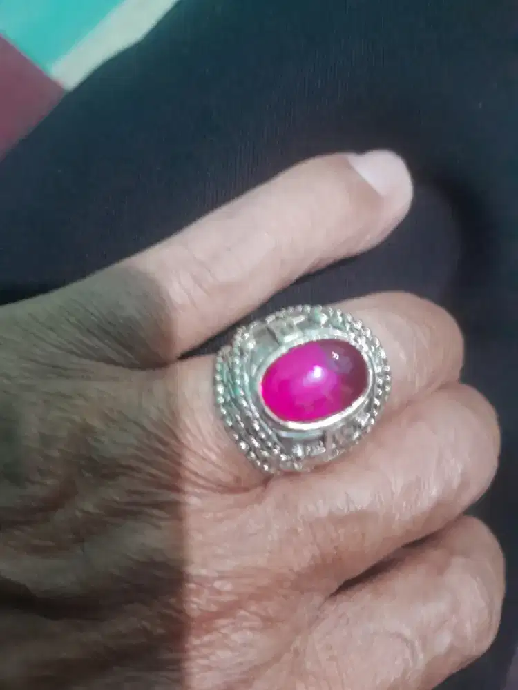 Di jual batu merah siam bangkok size kantoran original