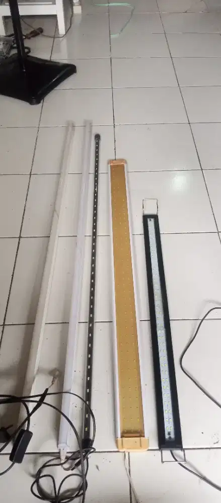 Lampu Aquarium Normal