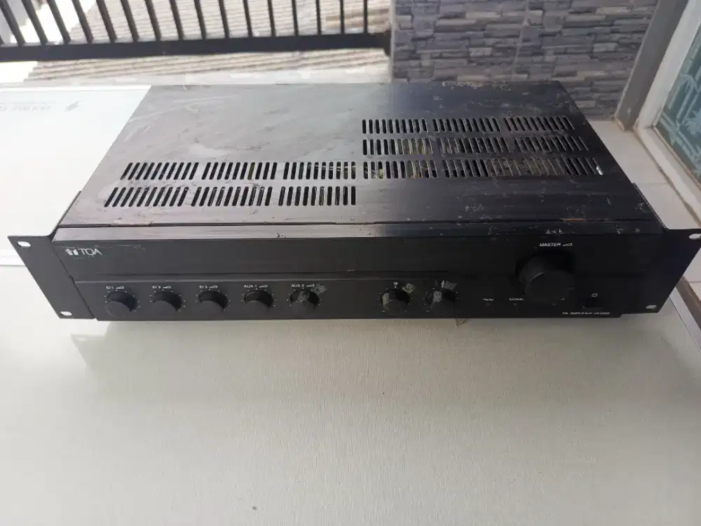 Power Amplifier Toa.