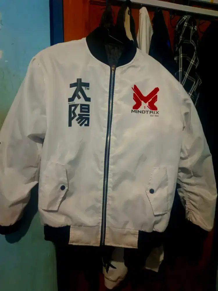 jaket mindtrix 300nego sampe jadi