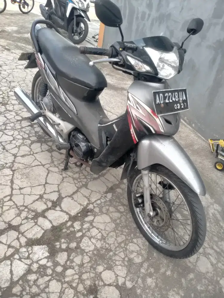 Supra fit x 2009 irit standart siap pakai