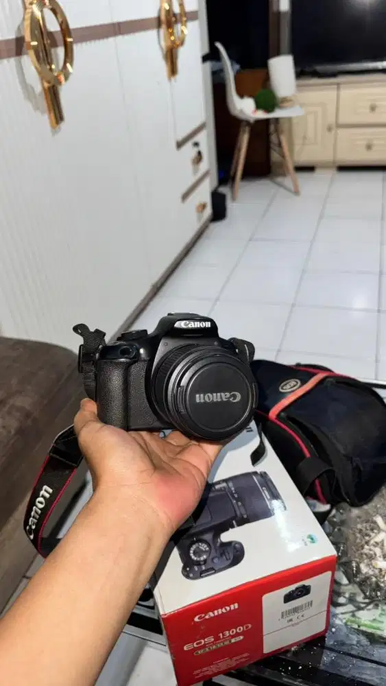 Jual kamera canon 1300D wifi tanpa minus