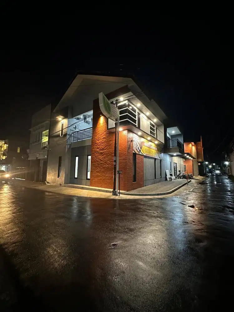 CASA DE LOUVRE YOGYAKARTA