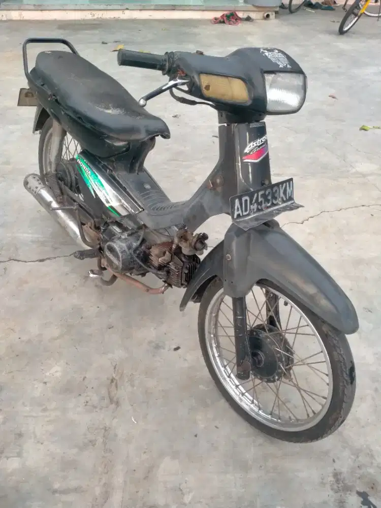 Astrea grand 95st mesin bagus standart