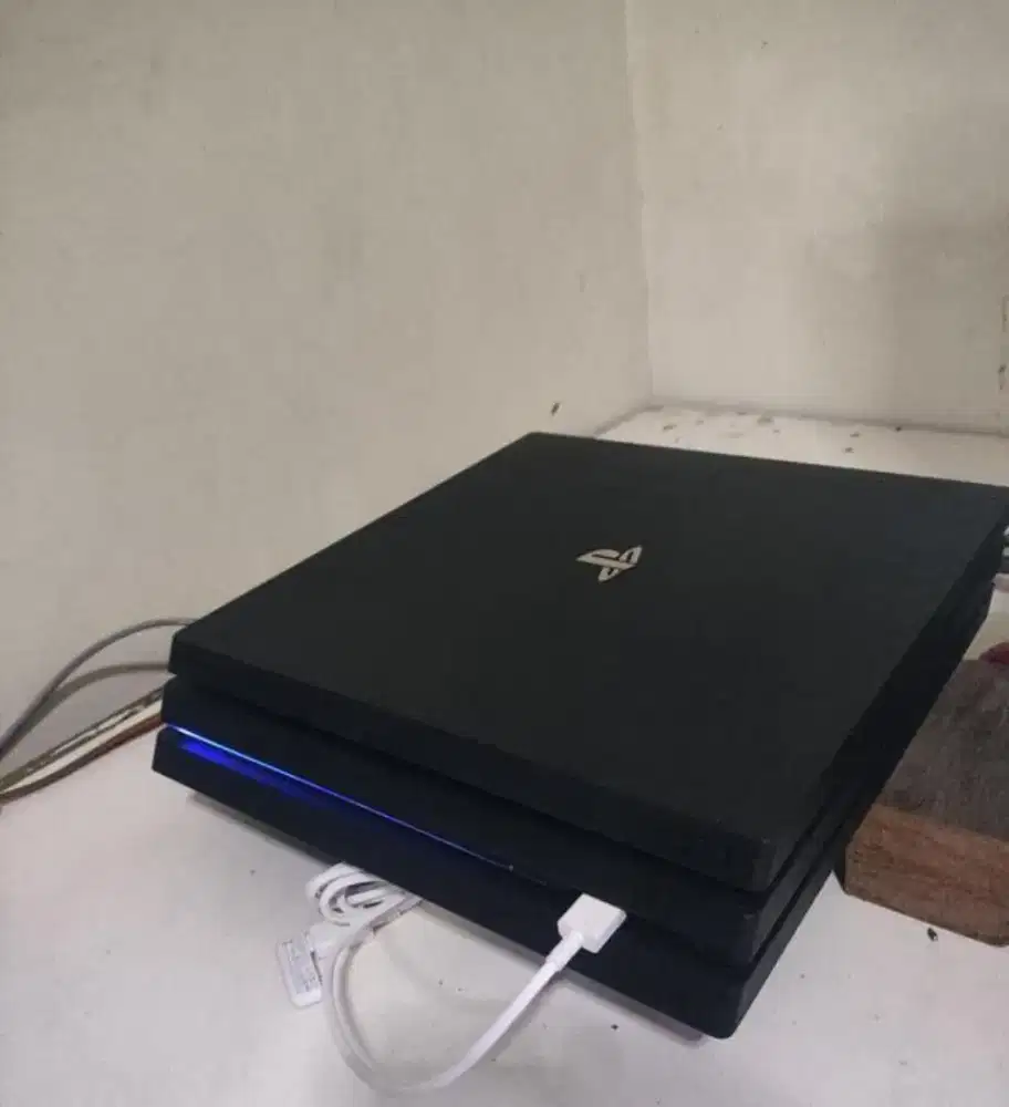 Di Jual PS 4 Fat