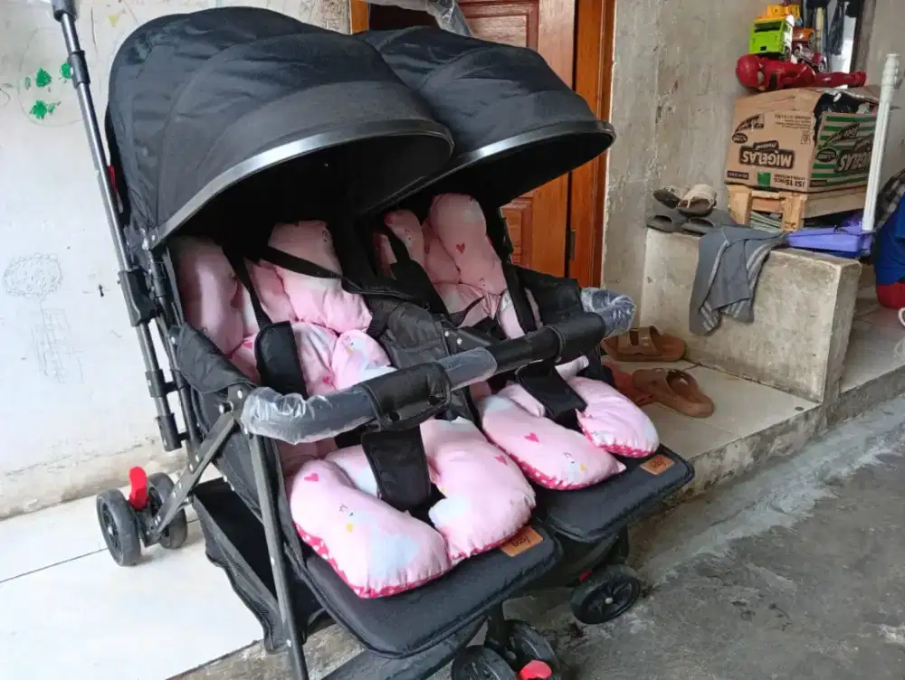 Stoller bayi dua kursi