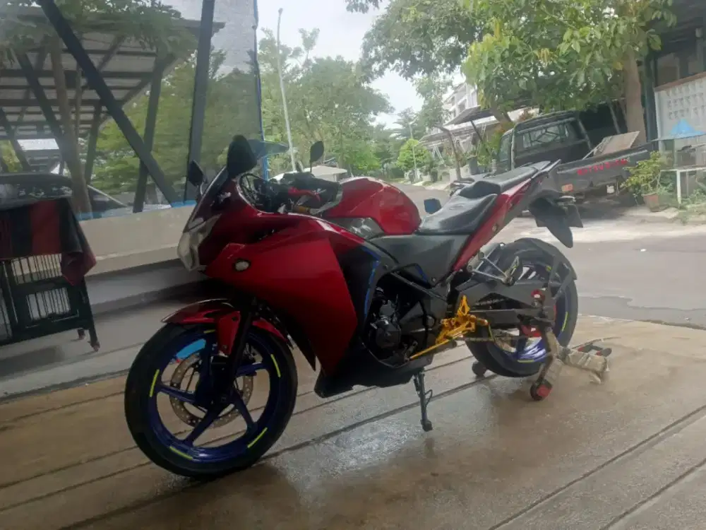 HONDA CBR THAILAND 250r non ABS