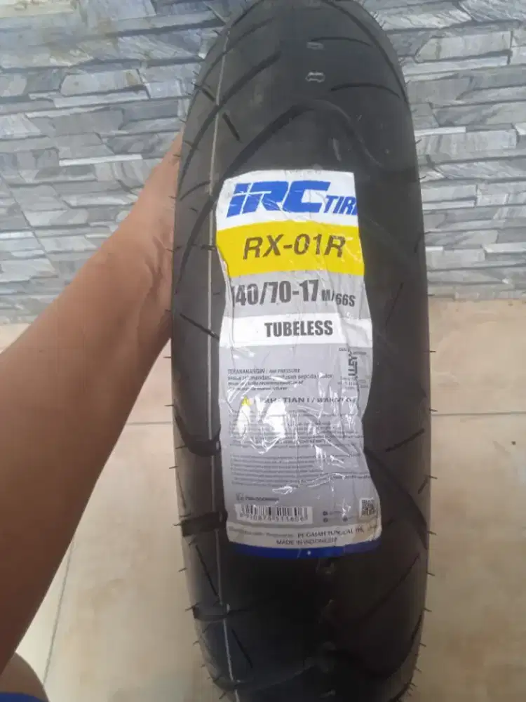Ban tubles IRC size 140/70-17 baru normal poris cipondoh