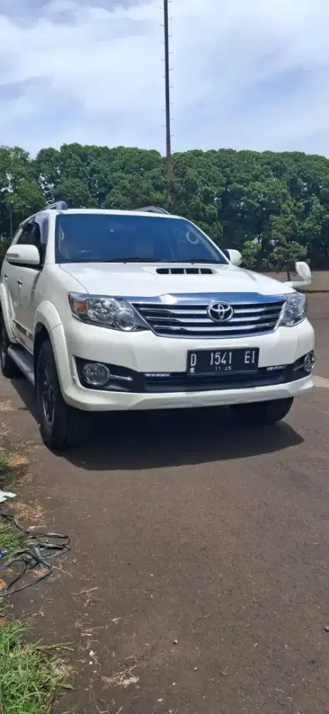 Fortuner 2.4 AT VNT turbo 2015