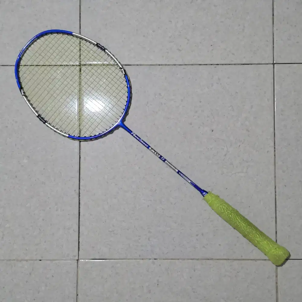 Raket Bulutangkis Hart Power Shoot Pro Biru Lining No.1 Sepatu Yonex