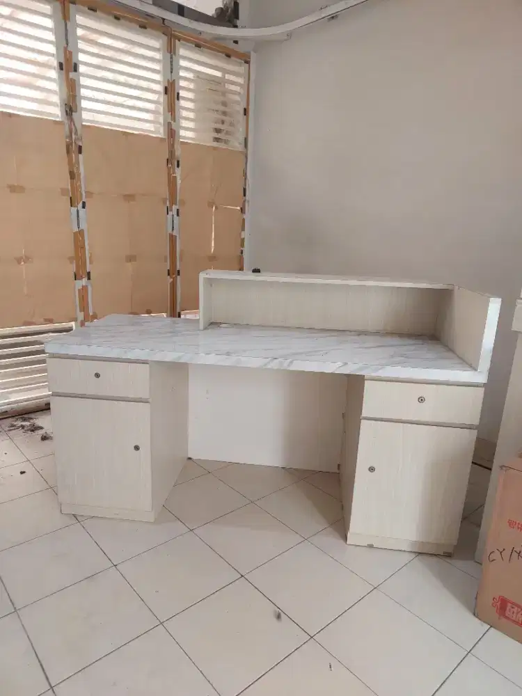 Meja kasir meja kerja meja front desk meja belajar  besar HPL TACO