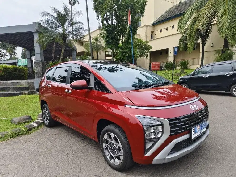 Hyundai STARGAZER PRIME 1 5 Bensin AT 2022 Merah