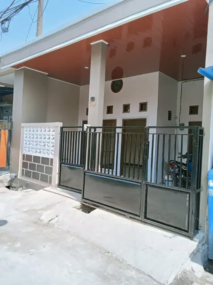 Pondok ungu permai tingkat dijual cepat