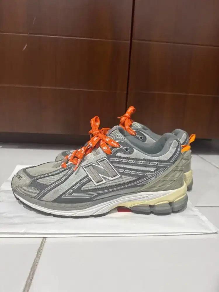 Second NB new balance sneaker 1906