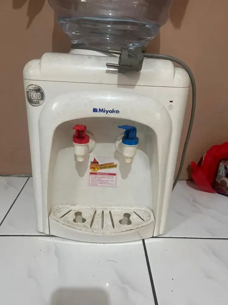 Dispenser baru ga dibpake dibkosan